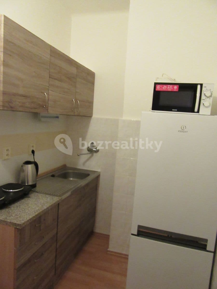 Prenájom bytu 2-izbový 35 m², Střelničná, Praha, Praha Prenájom bytu 2-izbový 35 m², Střelničná, Praha, Praha