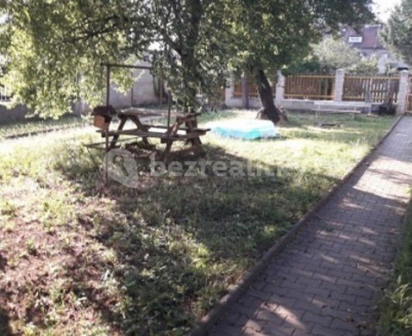 Prenájom bytu 2-izbový 35 m², Střelničná, Praha, Praha Prenájom bytu 2-izbový 35 m², Střelničná, Praha, Praha