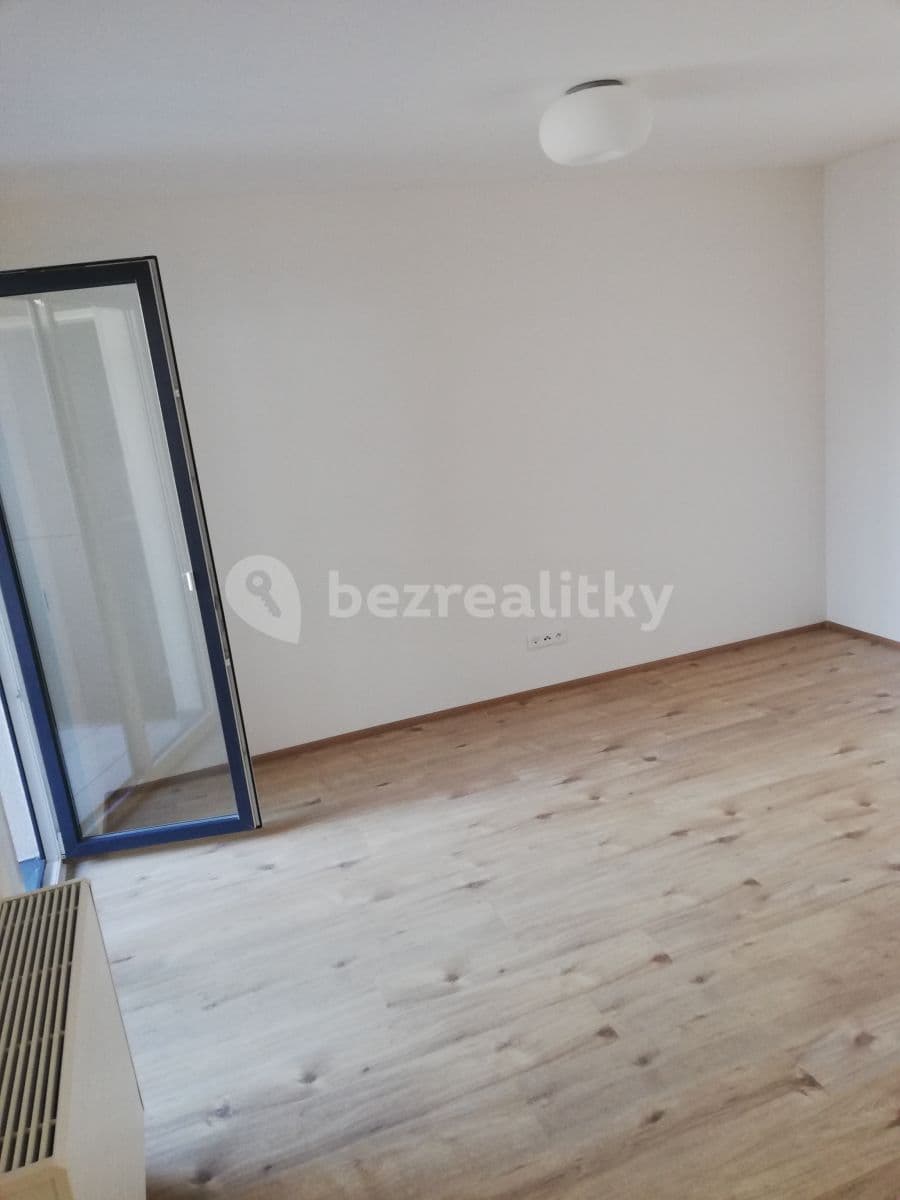 Prenájom bytu 1-izbový 35 m², Olomouc, Olomoucký kraj