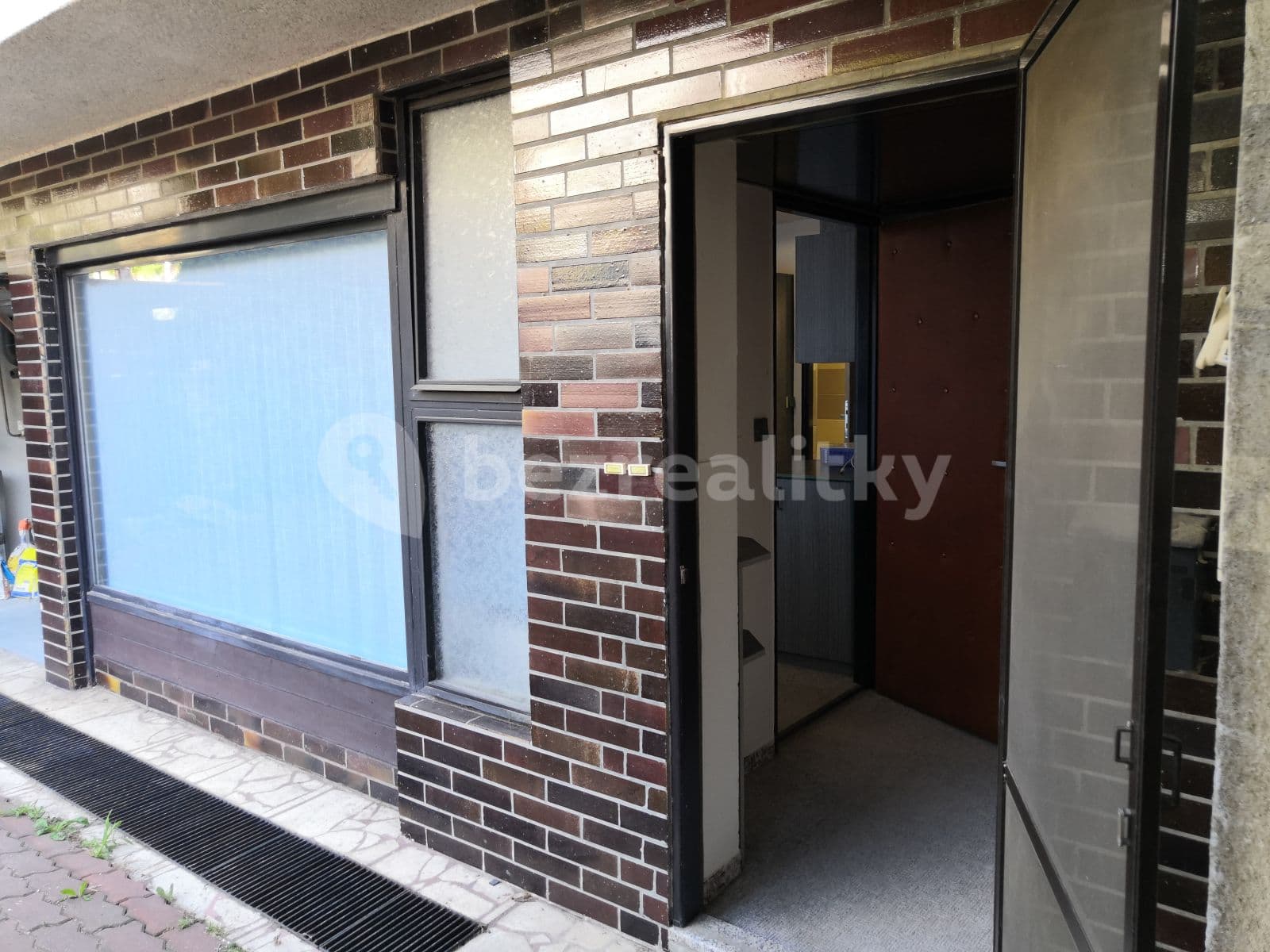 Prenájom bytu 1-izbový 19 m², Jeřabinová, Brno, Jihomoravský kraj Prenájom bytu 1-izbový 19 m², Jeřabinová, Brno, Jihomoravský kraj