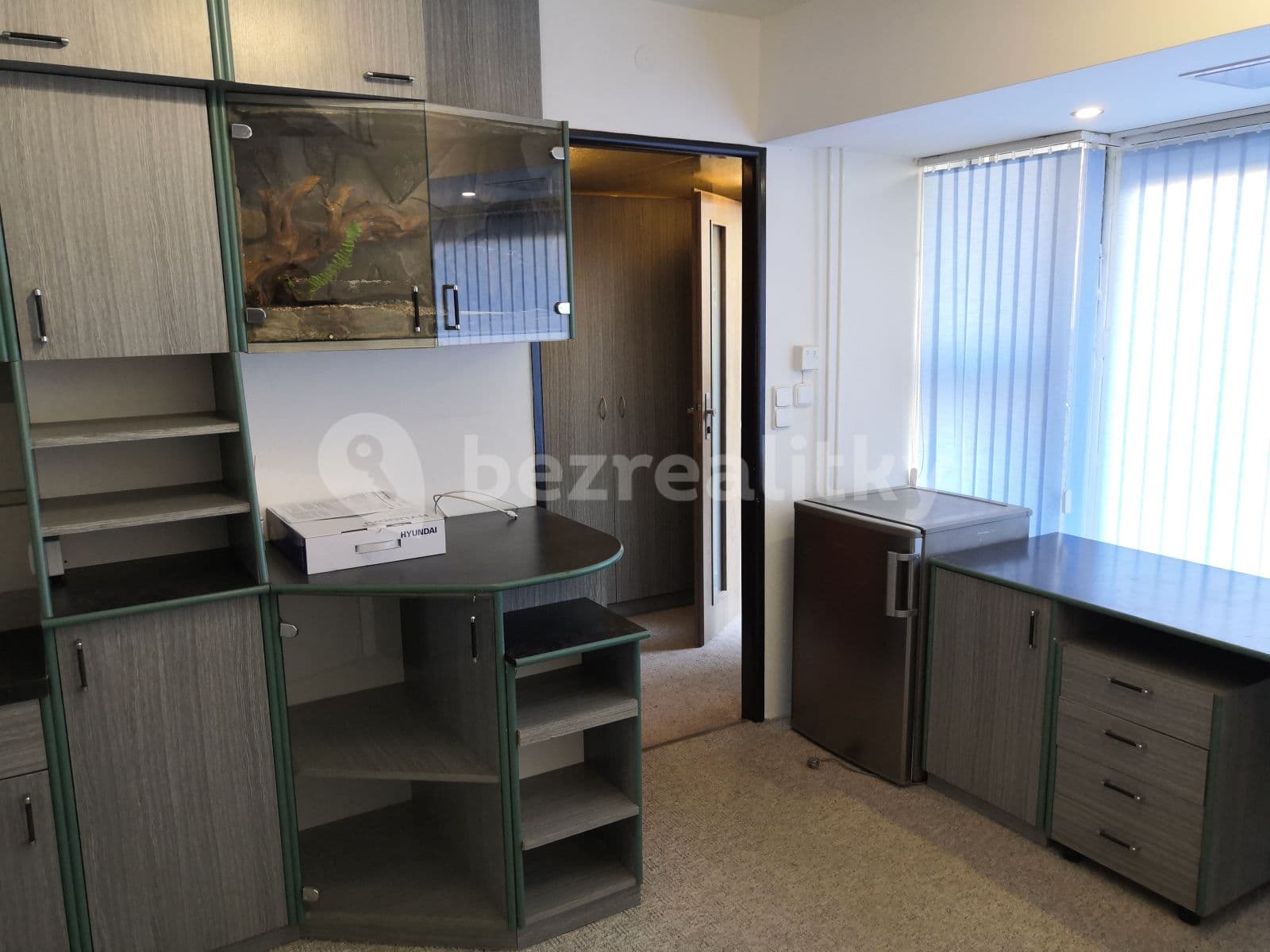Prenájom kancelárie 19 m², Jeřabinová, Brno, Jihomoravský kraj Prenájom kancelárie 19 m², Jeřabinová, Brno, Jihomoravský kraj