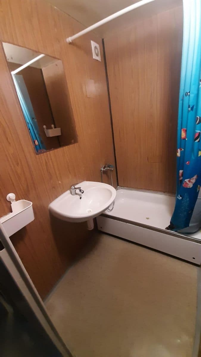 Predaj bytu 2-izbový 40 m², Bryksova, Praha, Praha Predaj bytu 2-izbový 40 m², Bryksova, Praha, Praha