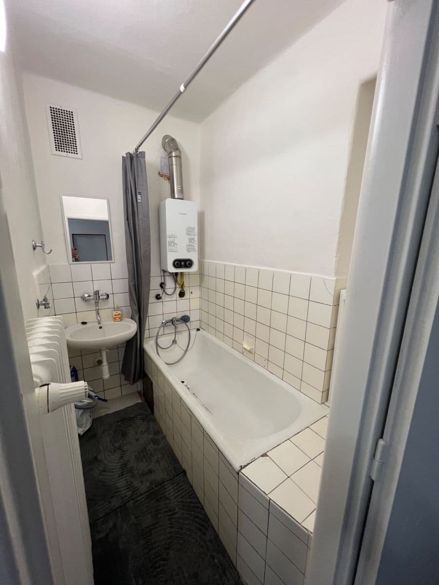 Prenájom bytu 2-izbový 60 m², Slovanská alej, Plzeň, Plzeňský kraj Prenájom bytu 2-izbový 60 m², Slovanská alej, Plzeň, Plzeňský kraj