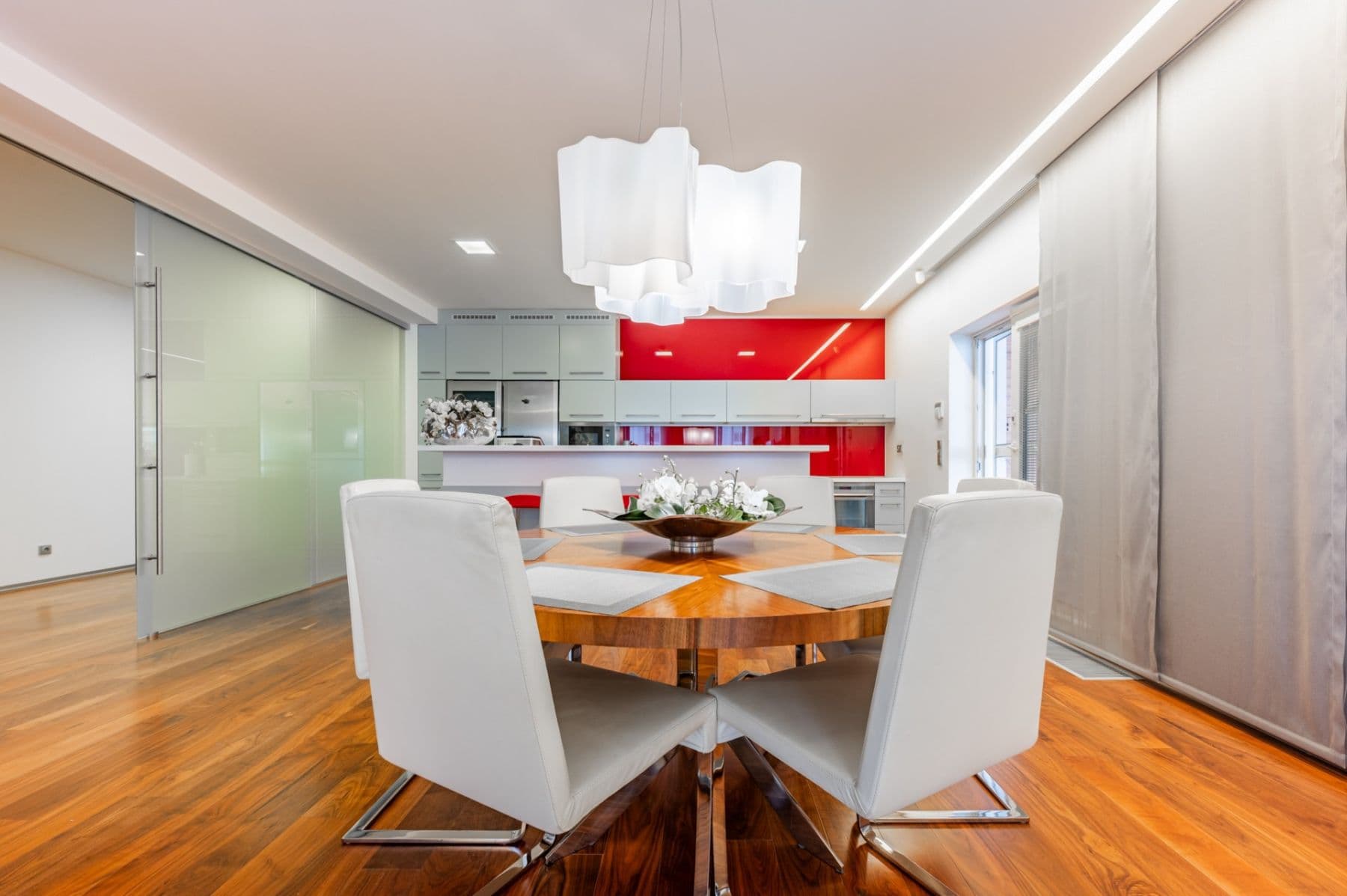 Predaj bytu 6-izbový 420 m², Růžová, Valtice, Jihomoravský kraj Predaj bytu 6-izbový 420 m², Růžová, Valtice, Jihomoravský kraj