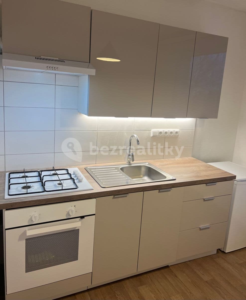 Prenájom bytu 2-izbový 70 m², K Ládví, Praha, Praha Prenájom bytu 2-izbový 70 m², K Ládví, Praha, Praha