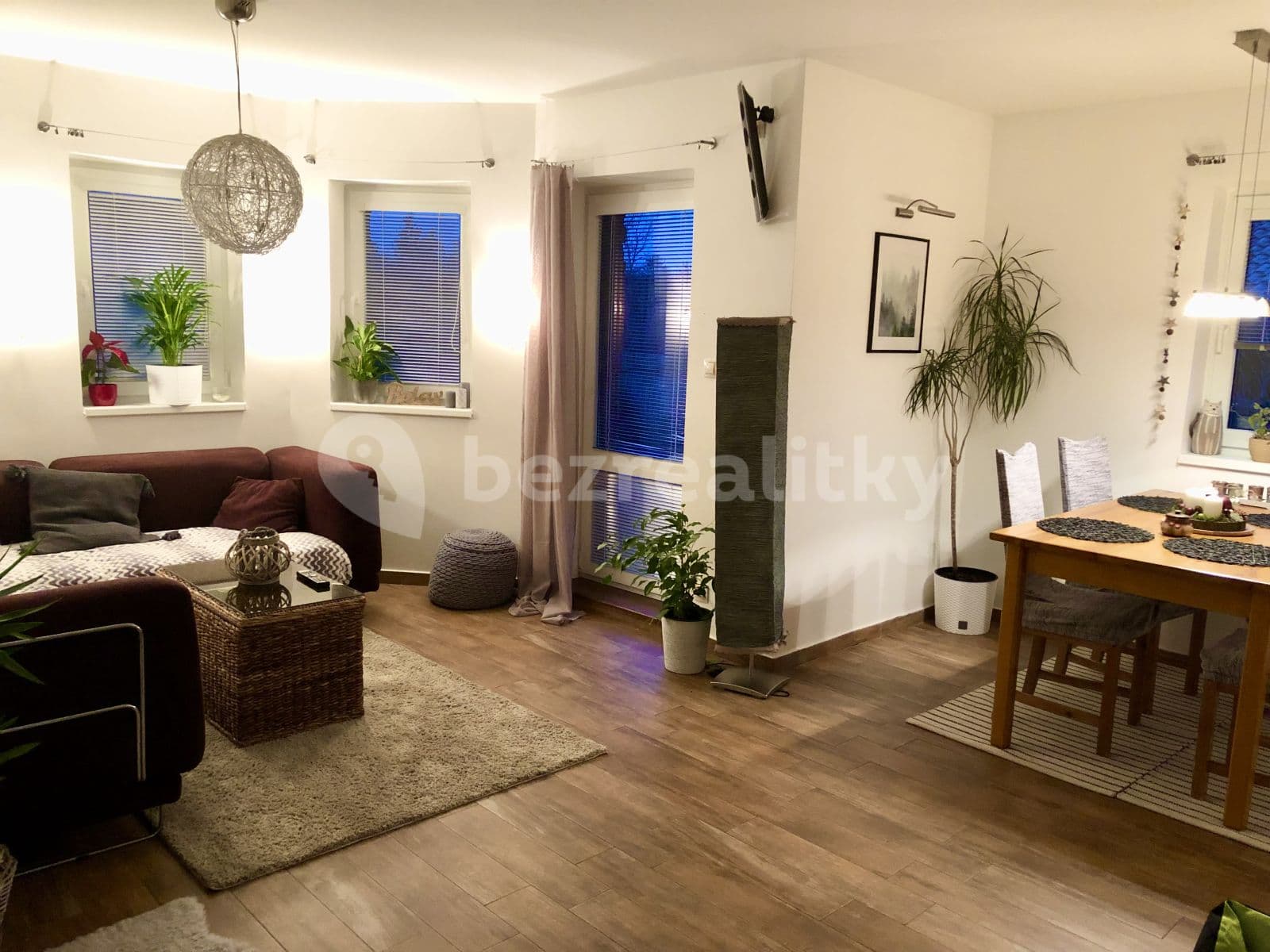 Prenájom domu 120 m², pozemek 700 m², U Lesa, Vlašim, Středočeský kraj Prenájom domu 120 m², pozemek 700 m², U Lesa, Vlašim, Středočeský kraj