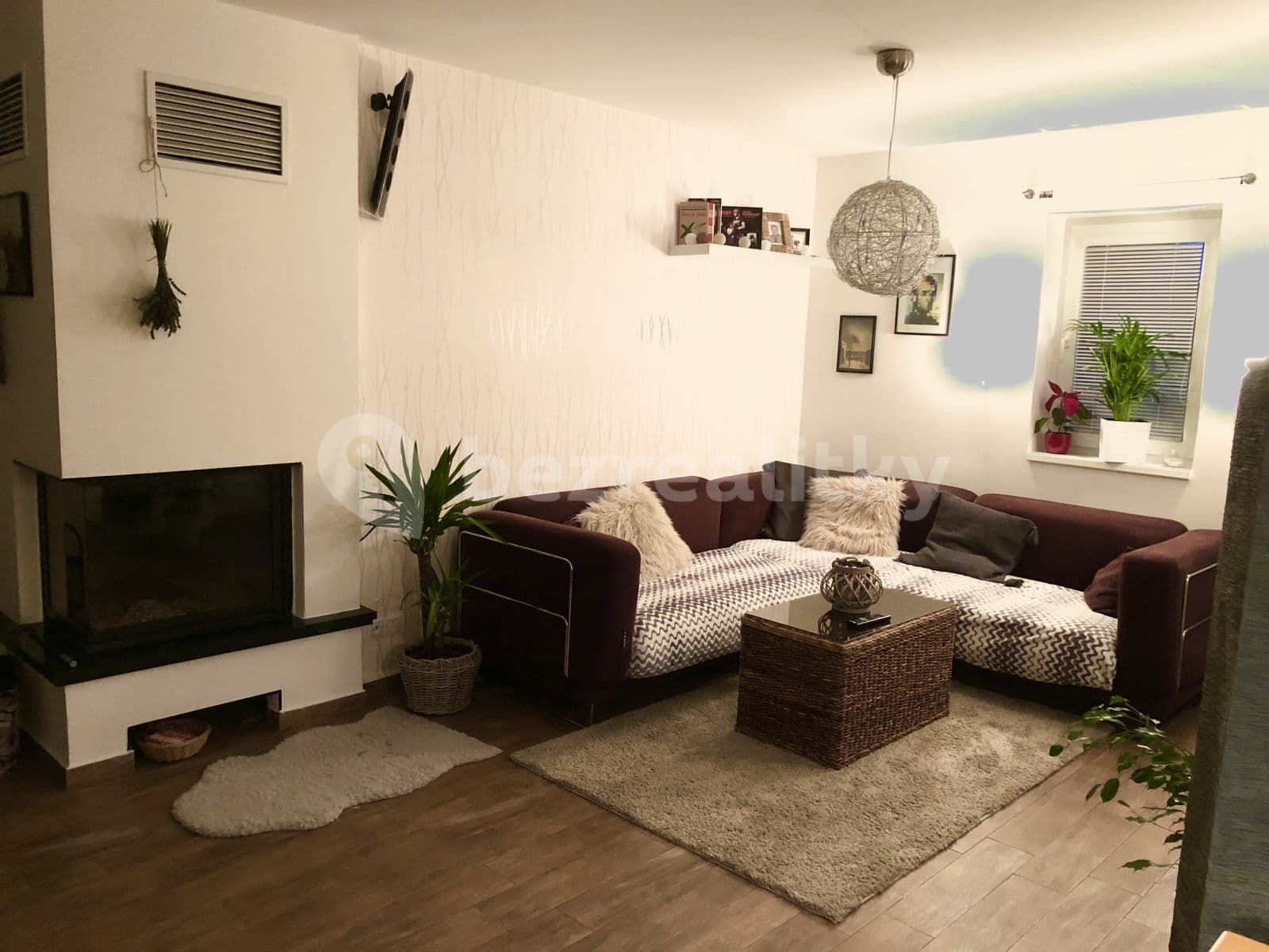 Prenájom domu 120 m², pozemek 700 m², U Lesa, Vlašim, Středočeský kraj Prenájom domu 120 m², pozemek 700 m², U Lesa, Vlašim, Středočeský kraj