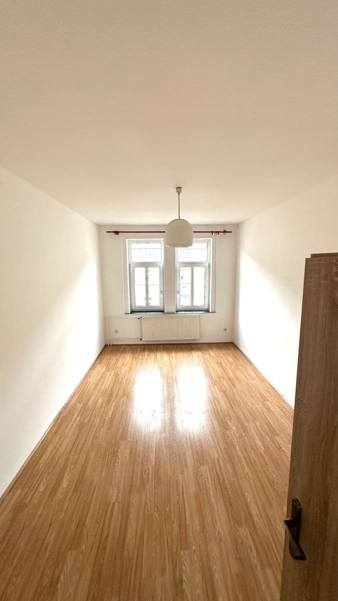 Prenájom bytu 1-izbový 37 m², Masarykova, Ústí nad Labem, Ústecký kraj Prenájom bytu 1-izbový 37 m², Masarykova, Ústí nad Labem, Ústecký kraj