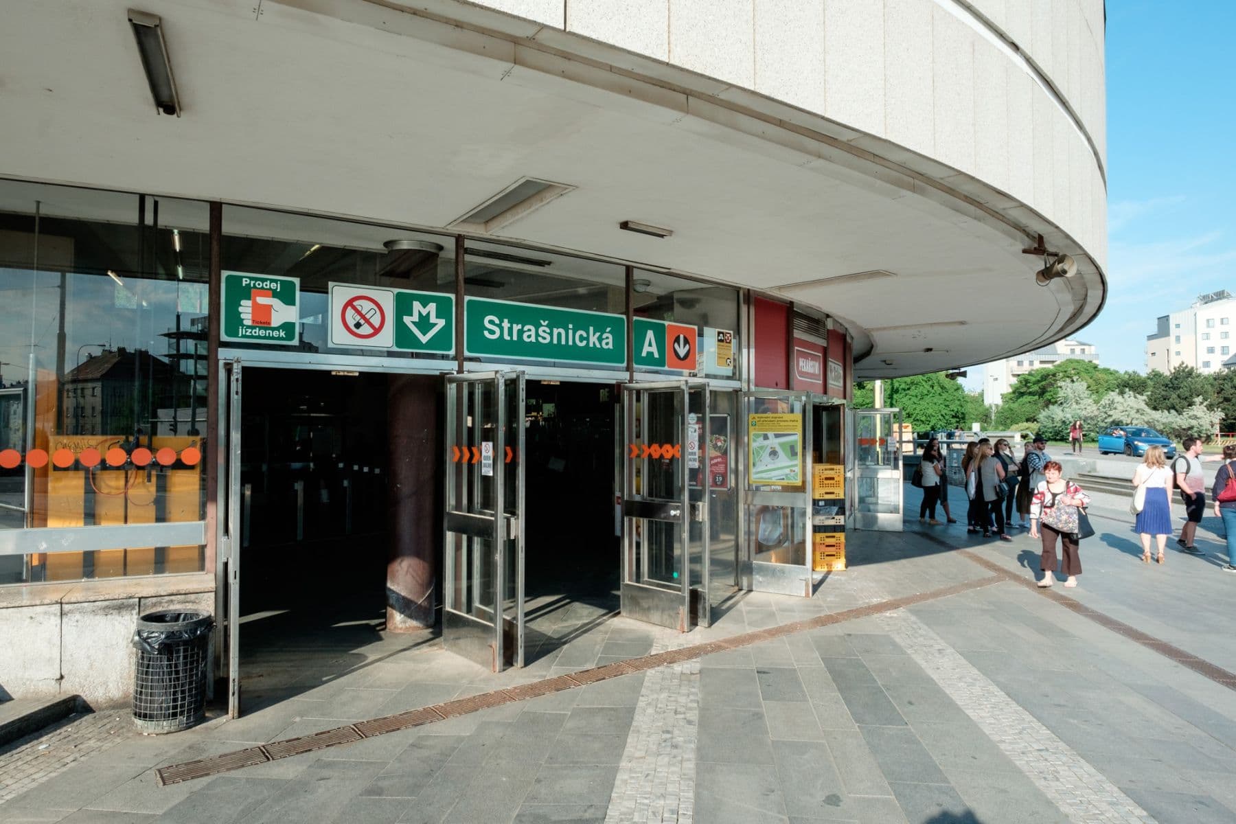 Prenájom bytu 2-izbový 61 m², Ruská, Praha, Praha Prenájom bytu 2-izbový 61 m², Ruská, Praha, Praha