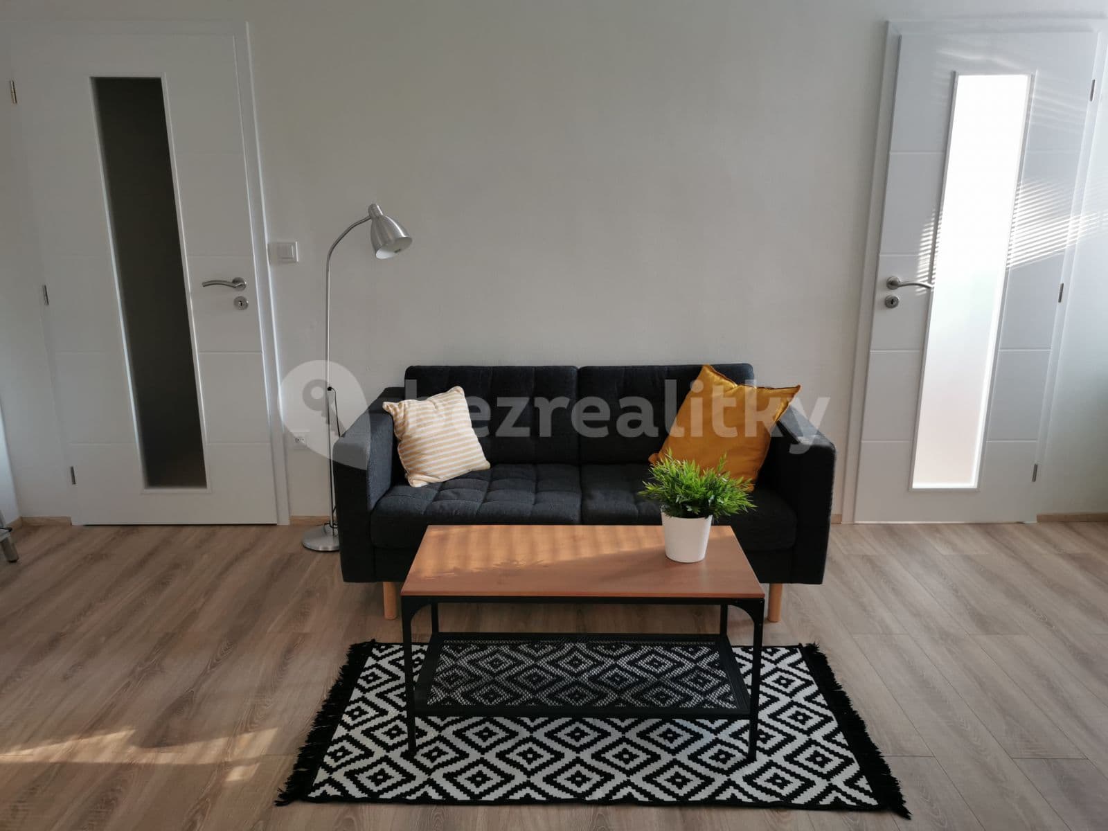 Prenájom bytu 1-izbový 39 m², Brno, Jihomoravský kraj Prenájom bytu 1-izbový 39 m², Brno, Jihomoravský kraj