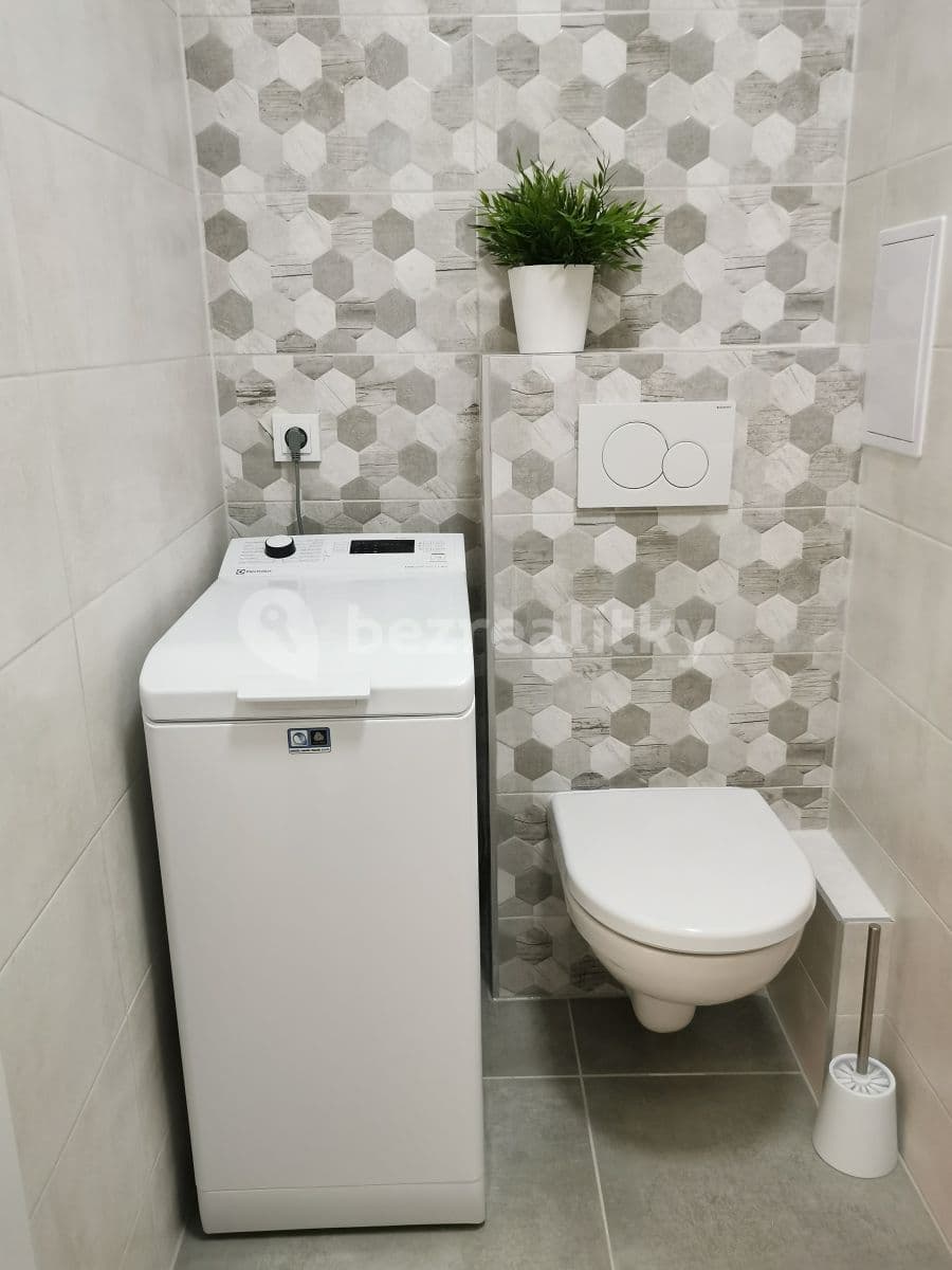 Prenájom bytu 1-izbový 39 m², Brno, Jihomoravský kraj Prenájom bytu 1-izbový 39 m², Brno, Jihomoravský kraj
