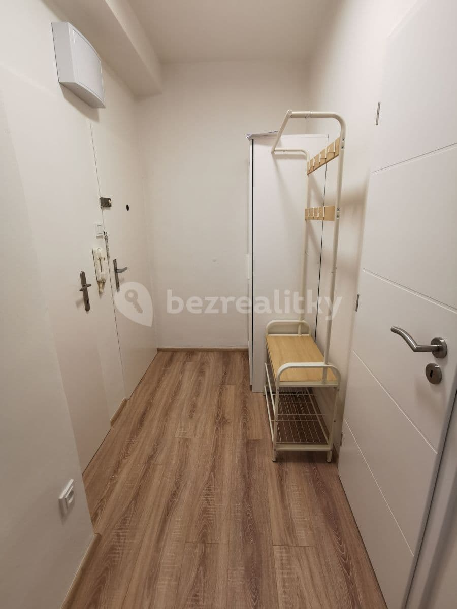 Prenájom bytu 1-izbový 39 m², Brno, Jihomoravský kraj Prenájom bytu 1-izbový 39 m², Brno, Jihomoravský kraj