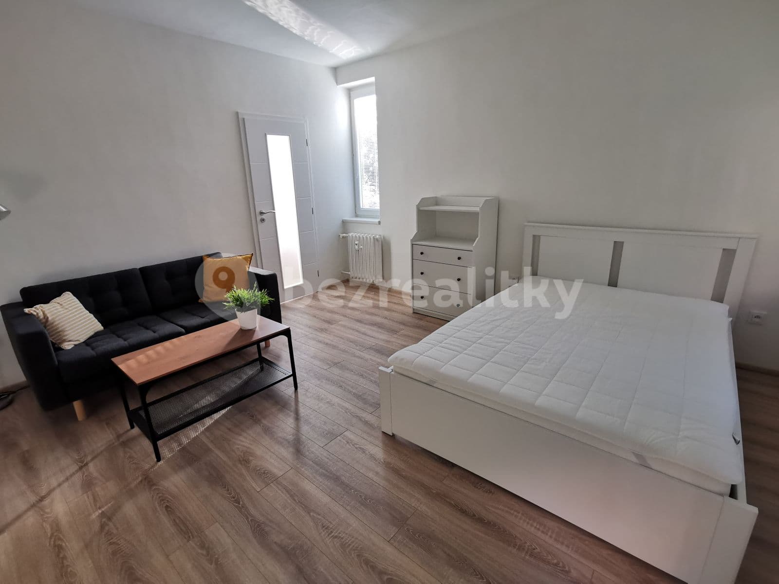 Prenájom bytu 1-izbový 39 m², Brno, Jihomoravský kraj Prenájom bytu 1-izbový 39 m², Brno, Jihomoravský kraj