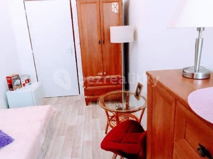 Prenájom bytu 12 m², Jungmannova, Praha, Praha Prenájom bytu 12 m², Jungmannova, Praha, Praha