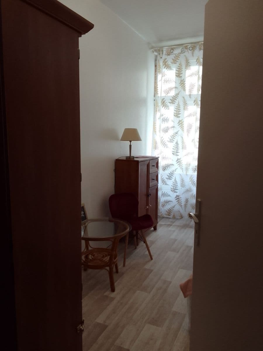 Prenájom bytu 12 m², Jungmannova, Praha, Praha Prenájom bytu 12 m², Jungmannova, Praha, Praha