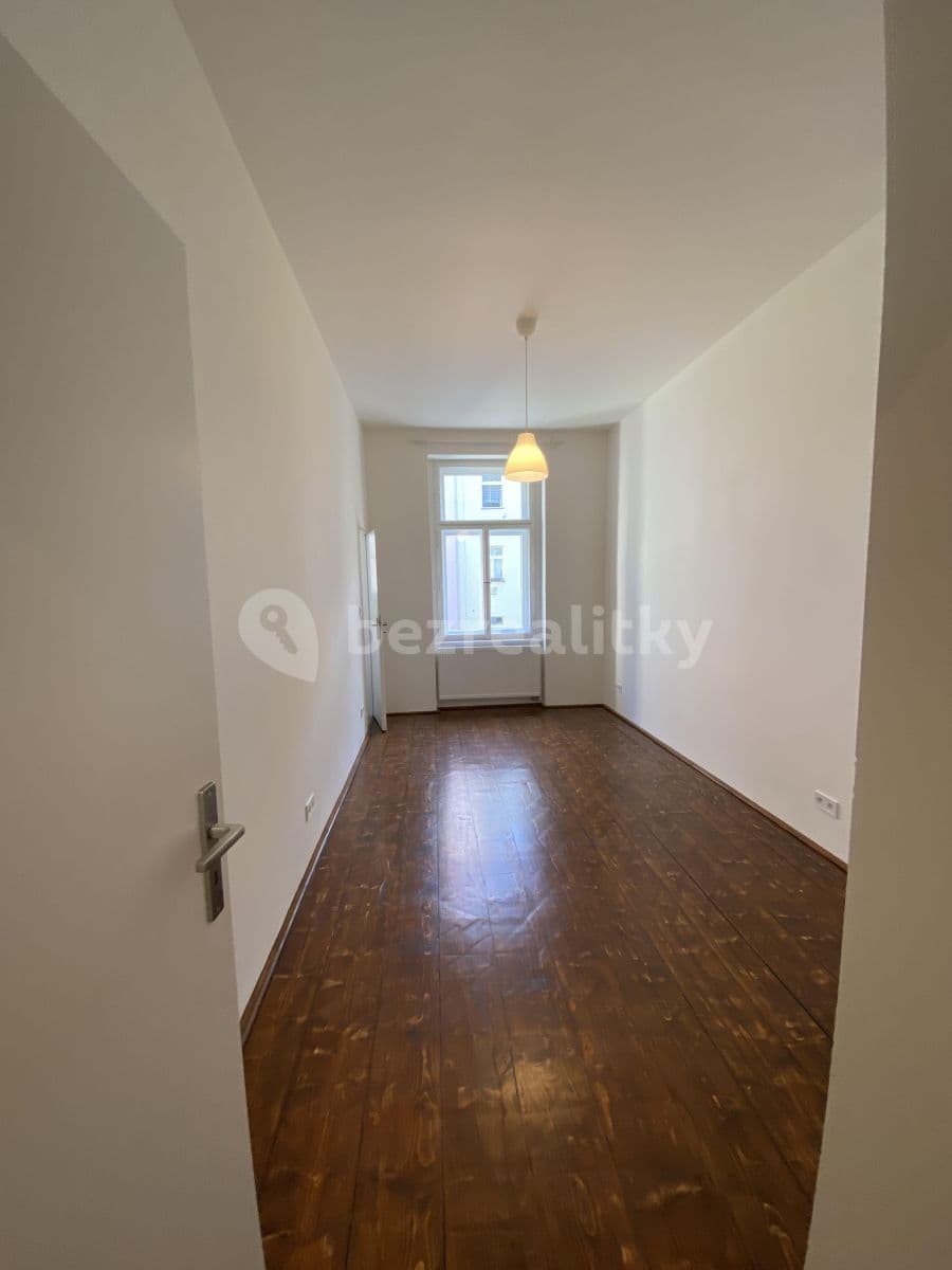 Prenájom bytu 1-izbový 45 m², Koněvova, Praha, Praha Prenájom bytu 1-izbový 45 m², Koněvova, Praha, Praha
