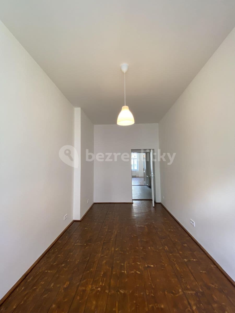 Prenájom bytu 1-izbový 45 m², Koněvova, Praha, Praha Prenájom bytu 1-izbový 45 m², Koněvova, Praha, Praha