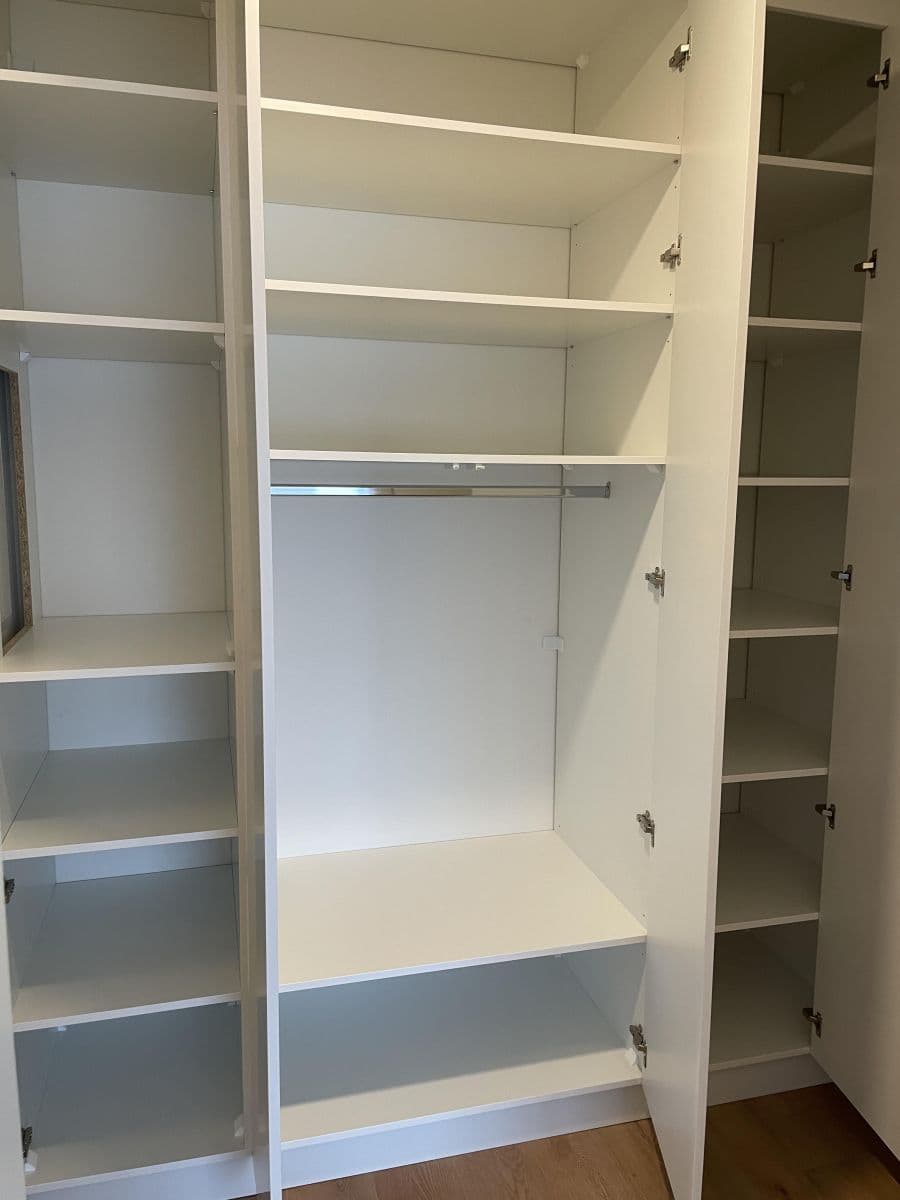 Prenájom bytu 1-izbový 40 m², U Prefy, Praha, Praha Prenájom bytu 1-izbový 40 m², U Prefy, Praha, Praha