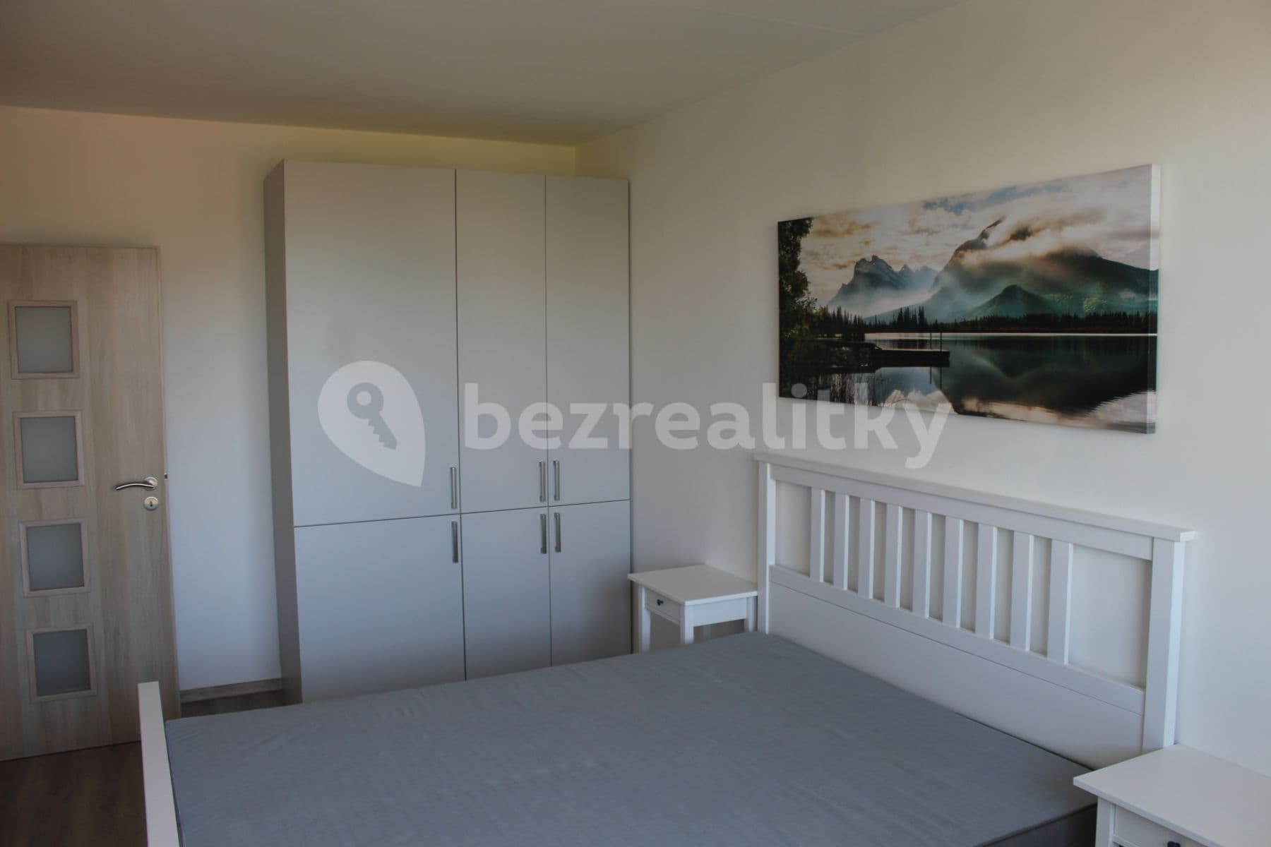 Prenájom bytu 3-izbový 67 m², Jeřábkova, Praha, Praha Prenájom bytu 3-izbový 67 m², Jeřábkova, Praha, Praha