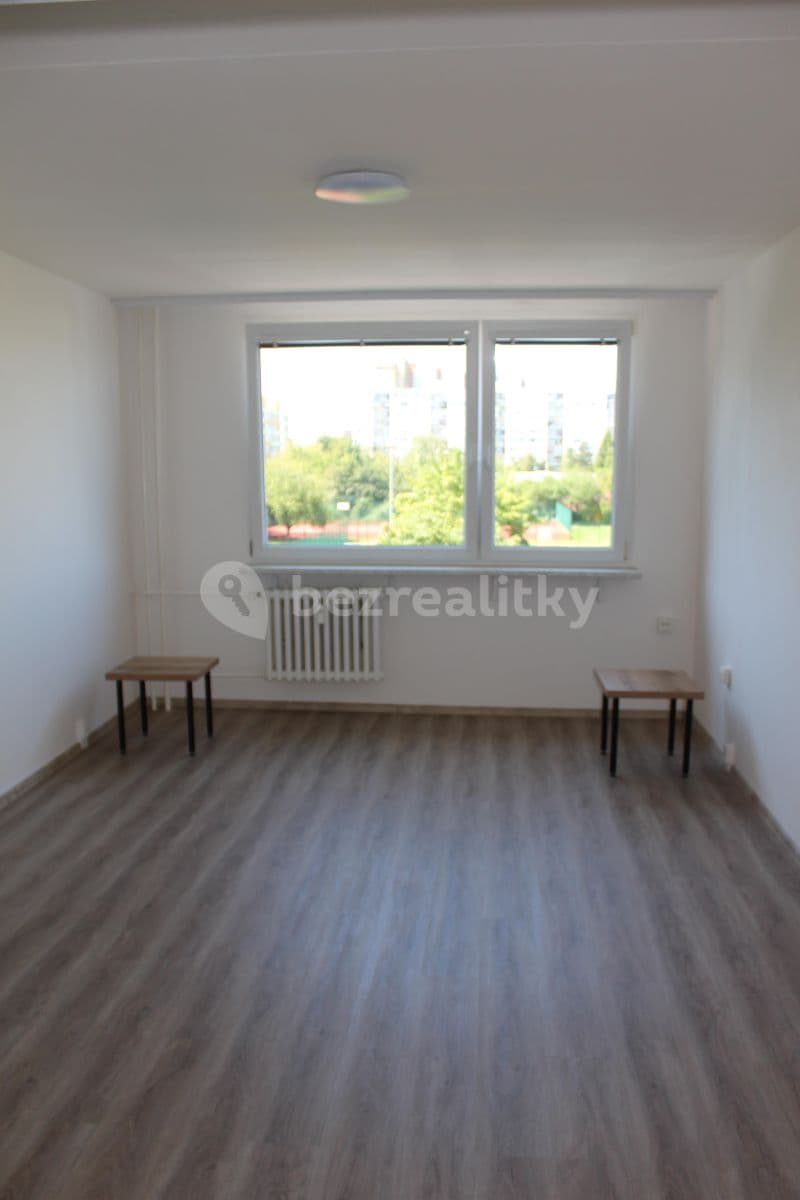 Prenájom bytu 3-izbový 67 m², Jeřábkova, Praha, Praha Prenájom bytu 3-izbový 67 m², Jeřábkova, Praha, Praha