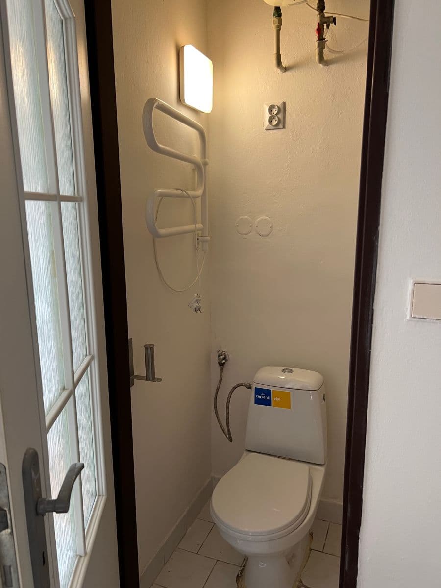 Prenájom bytu Garsoniéra 10 m², Davídkova, Praha, Praha Prenájom bytu Garsoniéra 10 m², Davídkova, Praha, Praha