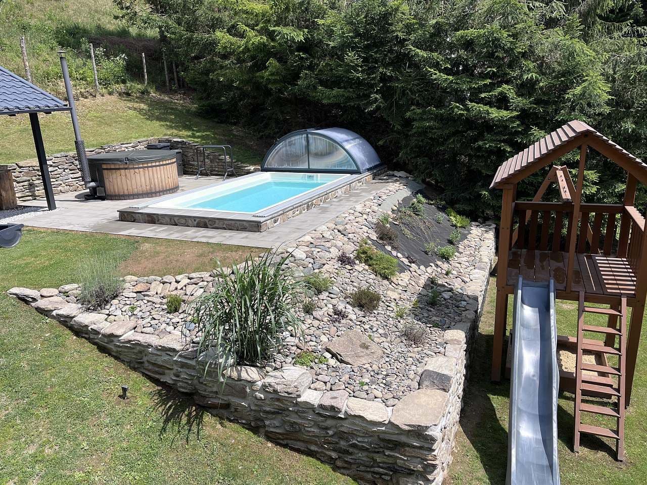 Prenájom rekreačného objektu, Staré Město, Olomoucký kraj Prenájom rekreačného objektu, Staré Město, Olomoucký kraj