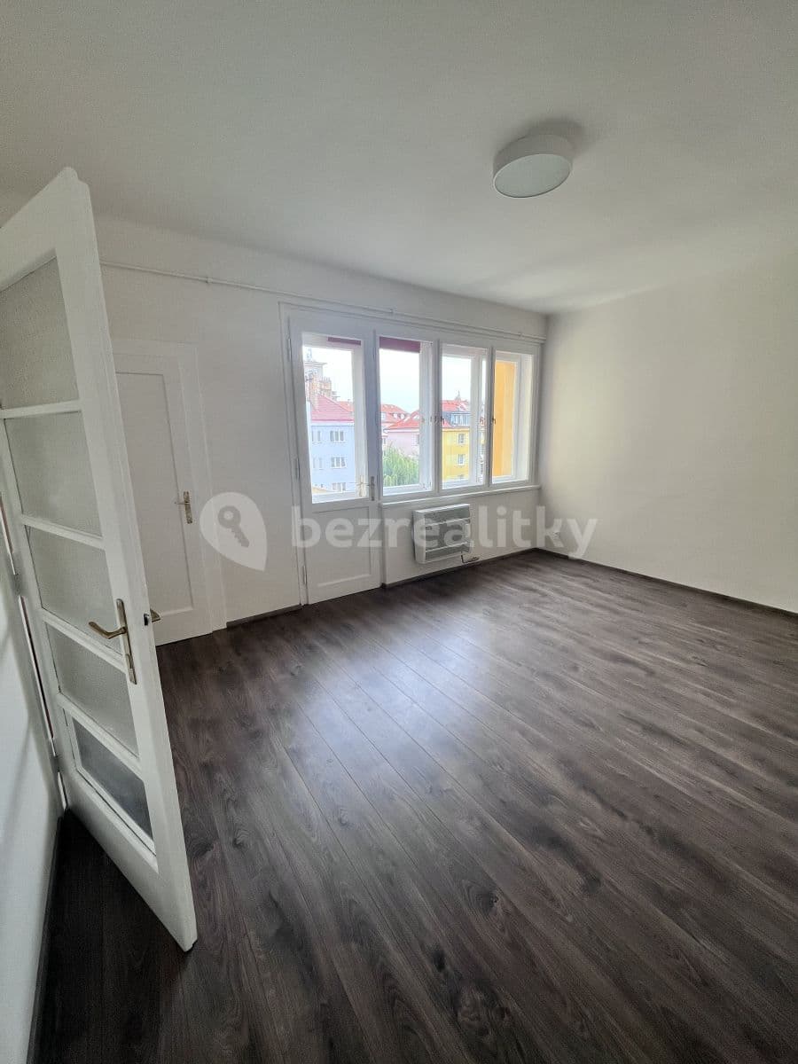 Prenájom bytu 1-izbový 29 m², U Družstva Ideál, Praha, Praha Prenájom bytu 1-izbový 29 m², U Družstva Ideál, Praha, Praha