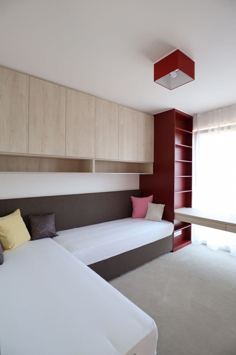 Prenájom bytu 3-izbový 85 m², Švehlova, Praha, Praha Prenájom bytu 3-izbový 85 m², Švehlova, Praha, Praha