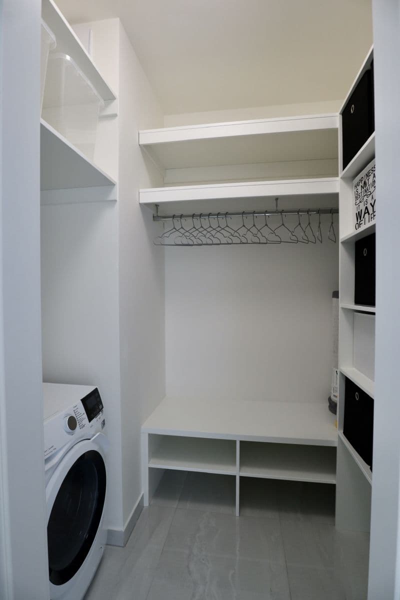 Prenájom bytu 3-izbový 85 m², Švehlova, Praha, Praha Prenájom bytu 3-izbový 85 m², Švehlova, Praha, Praha