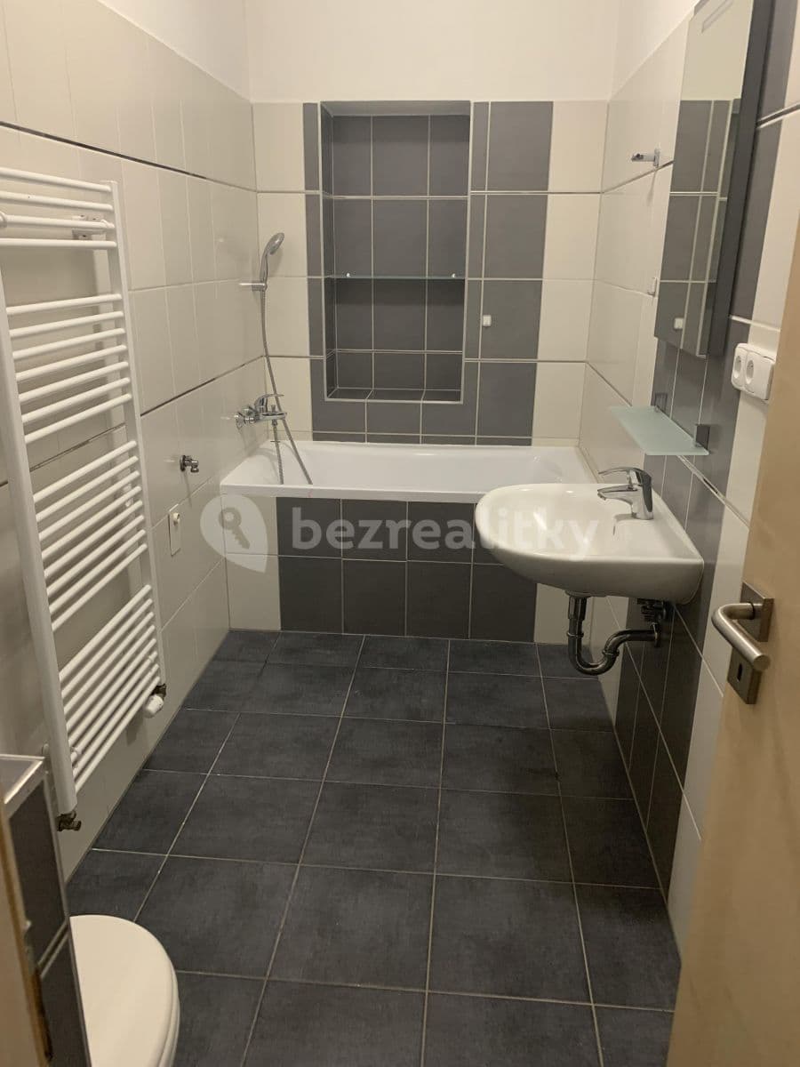Prenájom bytu 2-izbový 55 m², Barrandova, Plzeň, Plzeňský kraj Prenájom bytu 2-izbový 55 m², Barrandova, Plzeň, Plzeňský kraj