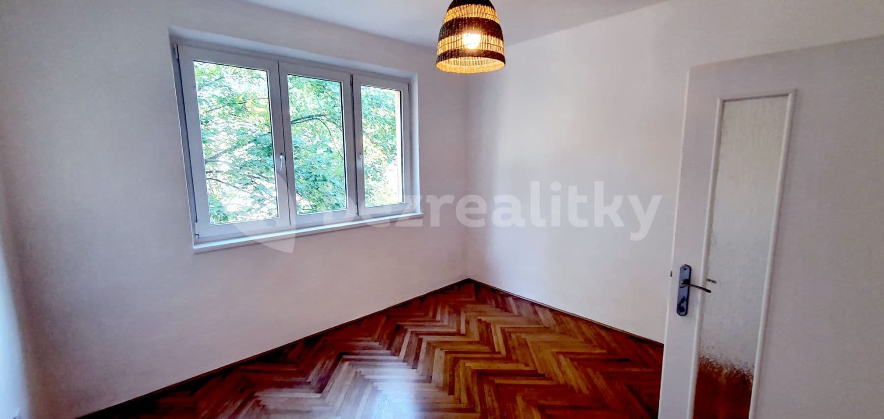 Prenájom bytu 2-izbový 57 m², Sečská, Praha, Praha Prenájom bytu 2-izbový 57 m², Sečská, Praha, Praha
