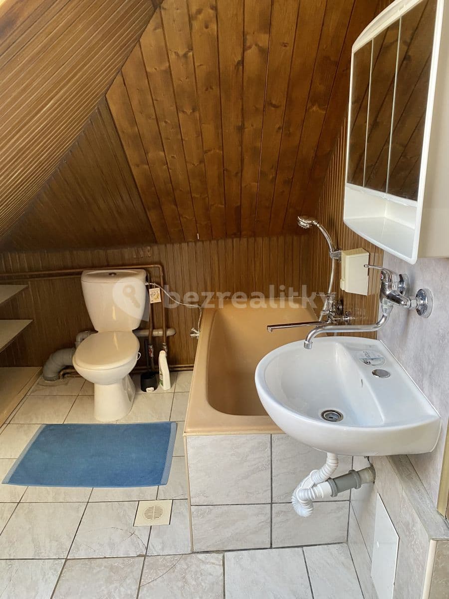 Prenájom bytu 2-izbový 35 m², Buštěhradská, Praha, Praha Prenájom bytu 2-izbový 35 m², Buštěhradská, Praha, Praha