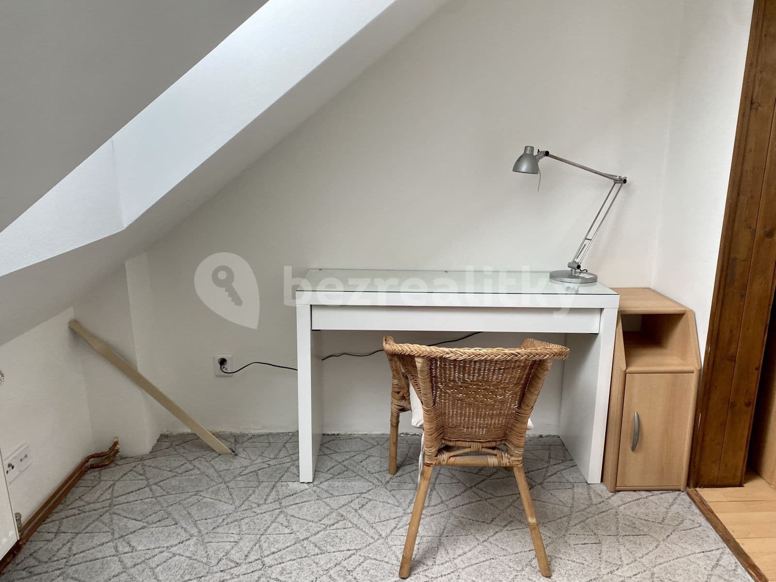 Prenájom bytu 2-izbový 35 m², Buštěhradská, Praha, Praha Prenájom bytu 2-izbový 35 m², Buštěhradská, Praha, Praha