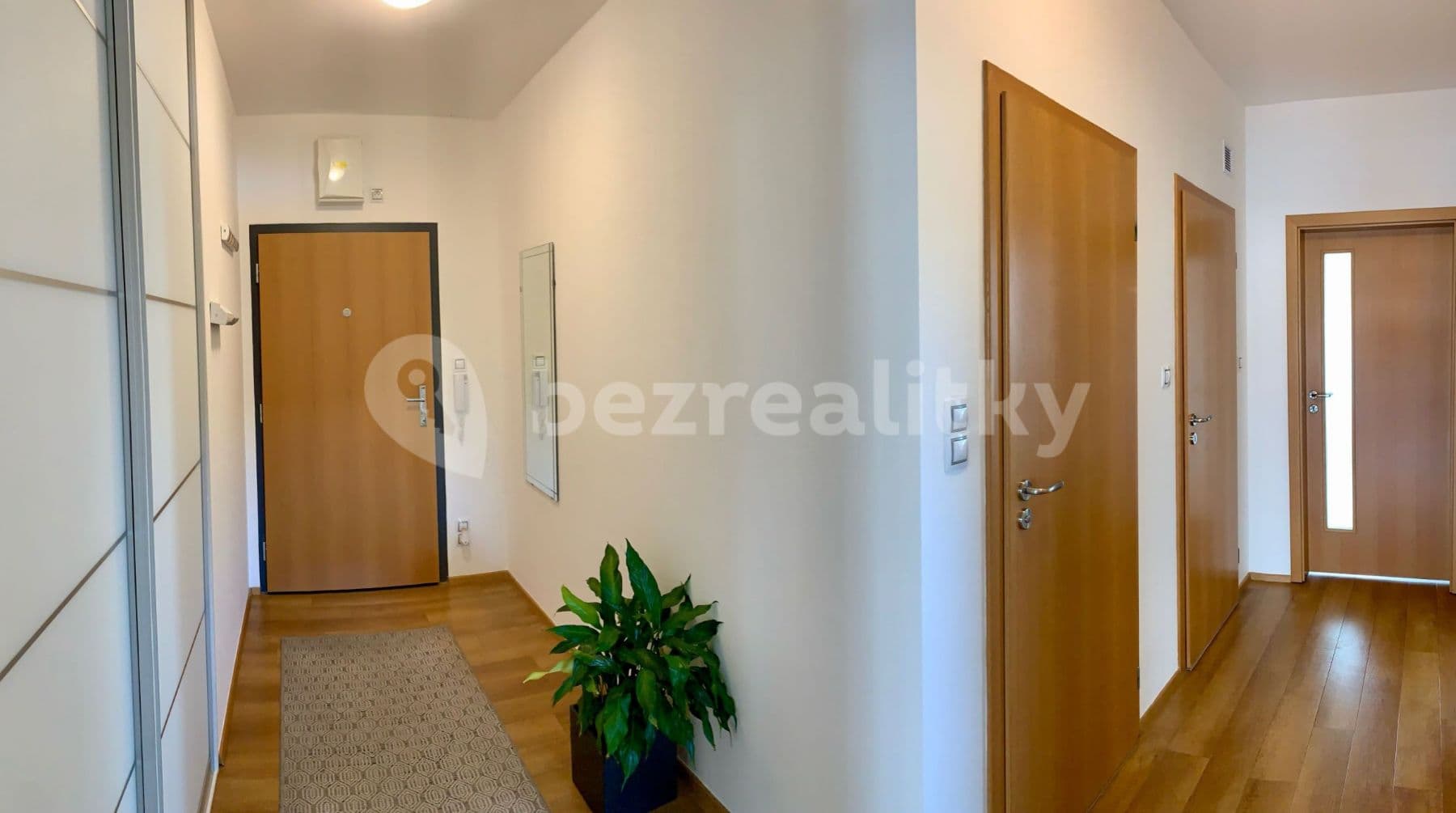 Prenájom bytu 3-izbový 81 m², Mrkosova, Praha, Praha Prenájom bytu 3-izbový 81 m², Mrkosova, Praha, Praha