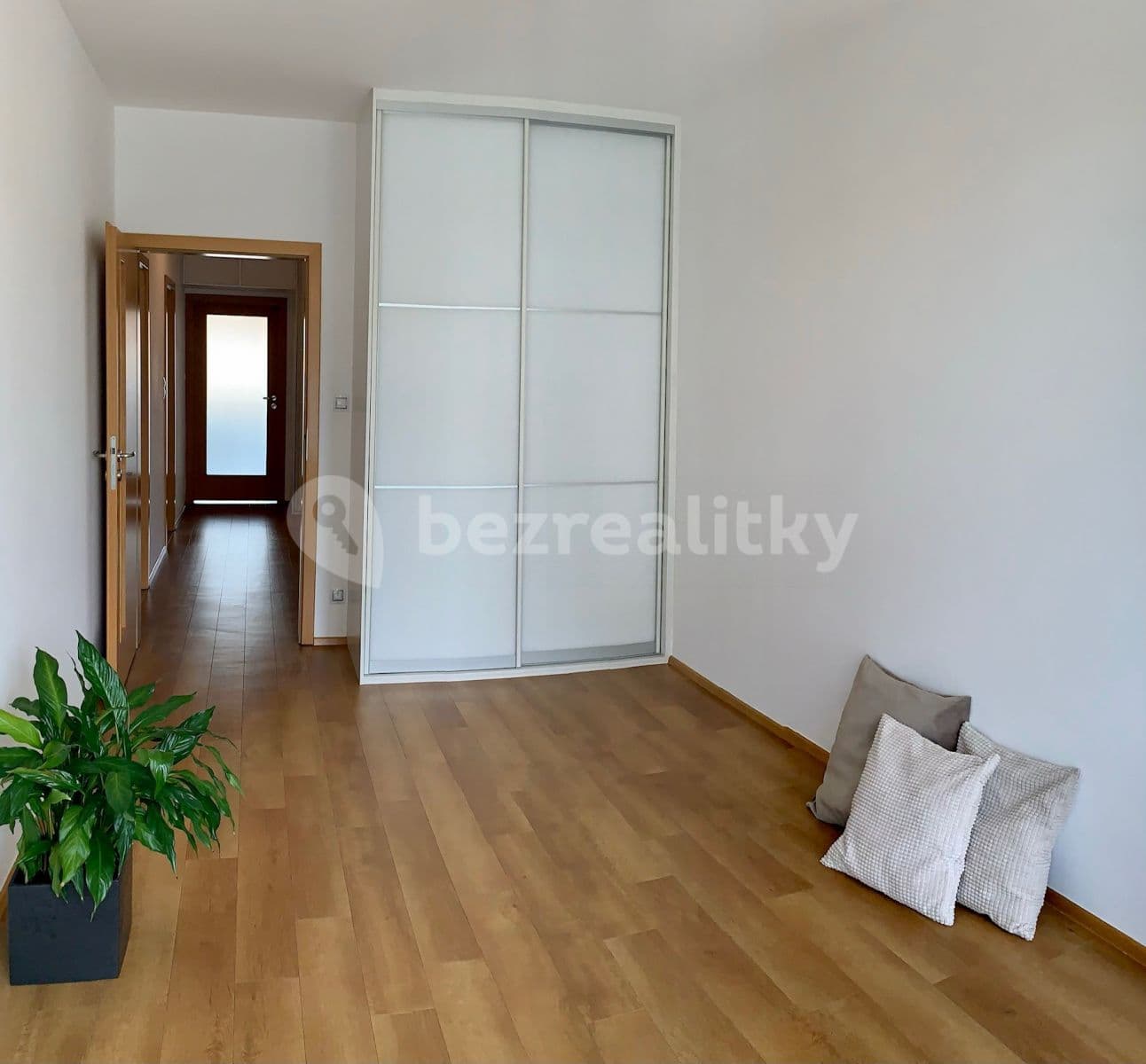 Prenájom bytu 3-izbový 81 m², Mrkosova, Praha, Praha Prenájom bytu 3-izbový 81 m², Mrkosova, Praha, Praha