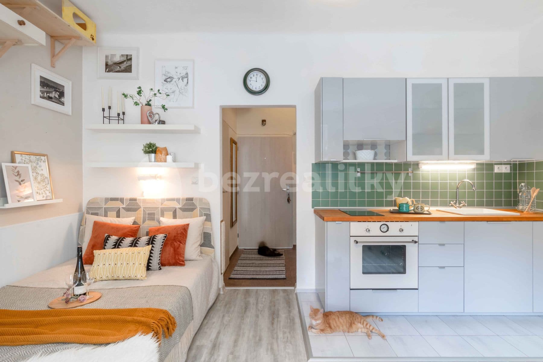 Prenájom bytu 1-izbový 28 m², Olgy Havlové, Praha, Praha Prenájom bytu 1-izbový 28 m², Olgy Havlové, Praha, Praha