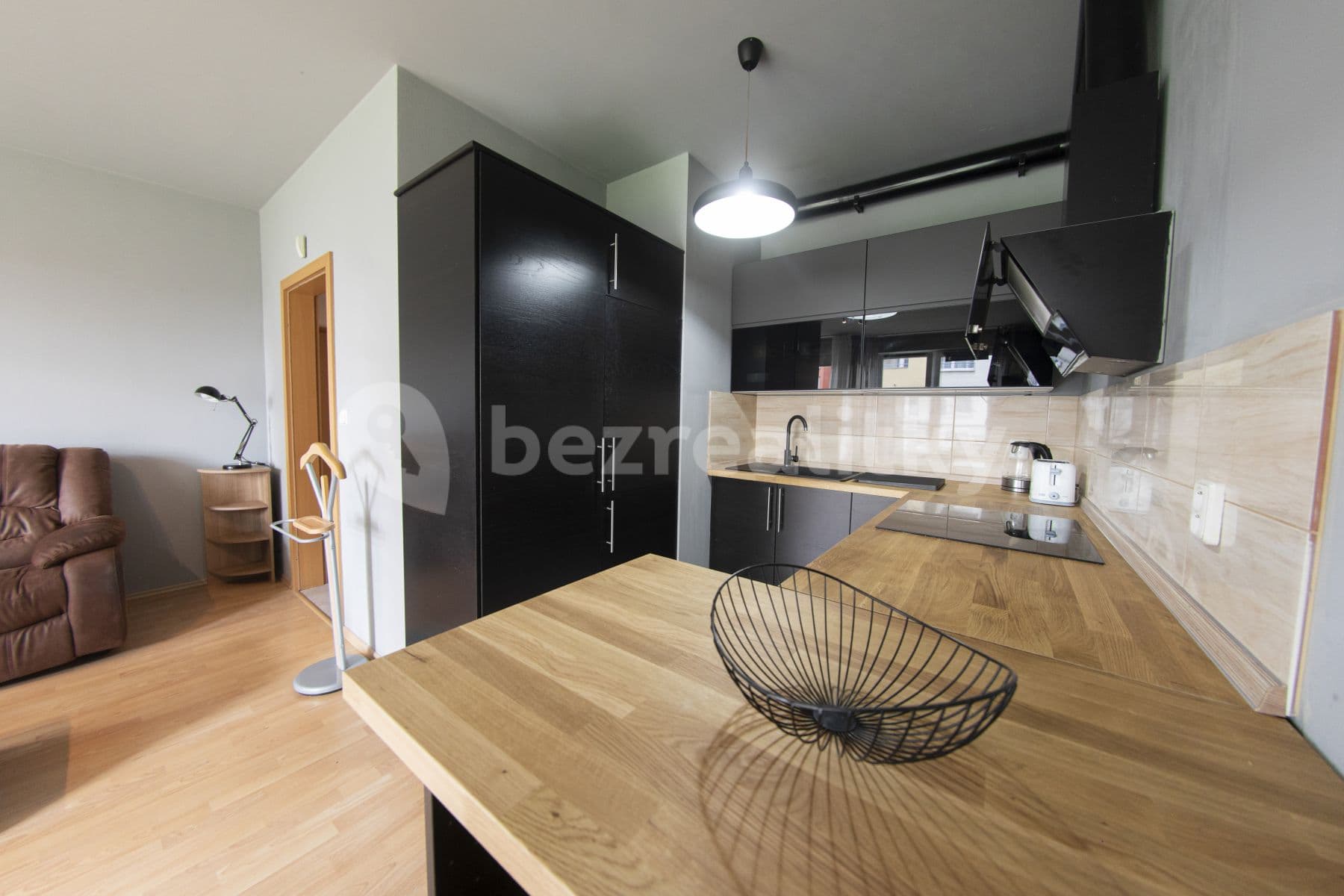 Prenájom bytu 2-izbový 52 m², Sazovická, Praha, Praha Prenájom bytu 2-izbový 52 m², Sazovická, Praha, Praha