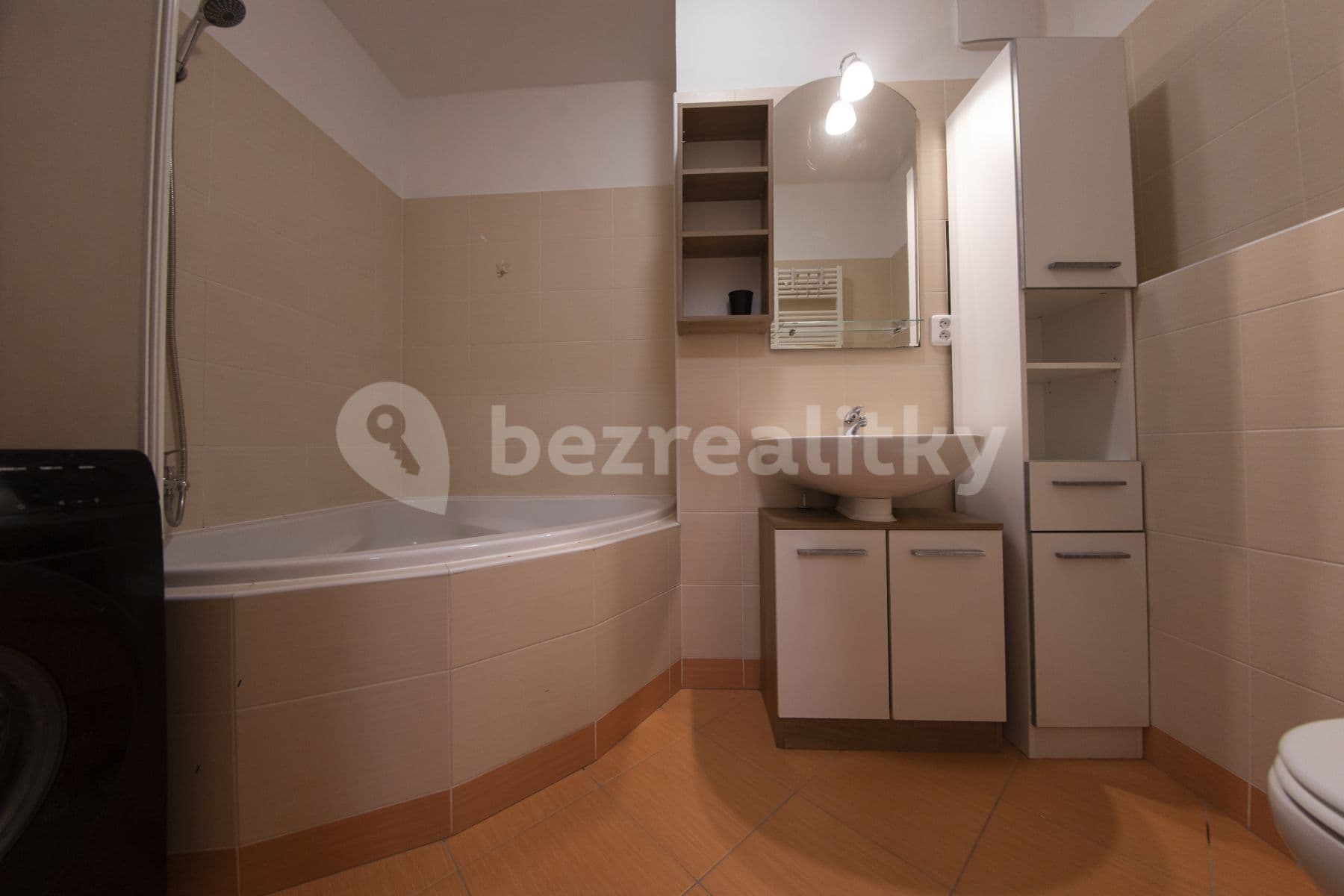 Prenájom bytu 2-izbový 52 m², Sazovická, Praha, Praha Prenájom bytu 2-izbový 52 m², Sazovická, Praha, Praha