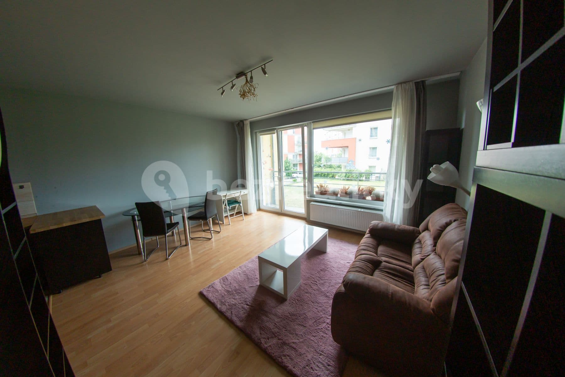 Prenájom bytu 2-izbový 52 m², Sazovická, Praha, Praha Prenájom bytu 2-izbový 52 m², Sazovická, Praha, Praha