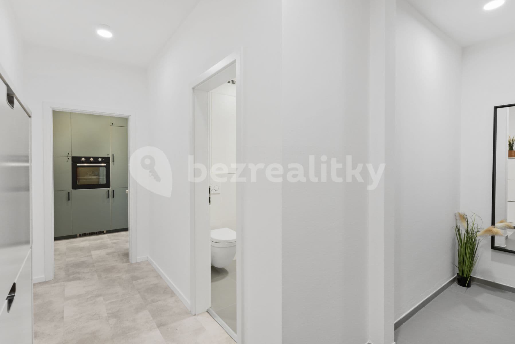 Prenájom bytu 2-izbový 43 m², Jeřabinová, Praha, Praha Prenájom bytu 2-izbový 43 m², Jeřabinová, Praha, Praha