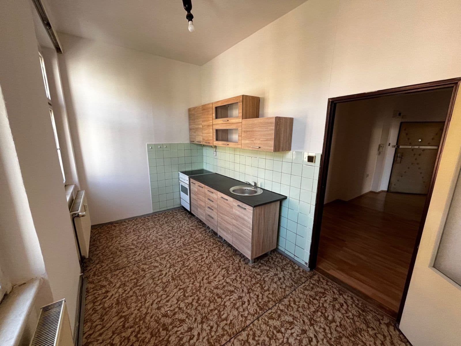 Prenájom bytu 2-izbový 75 m², Londýnská, Praha, Praha Prenájom bytu 2-izbový 75 m², Londýnská, Praha, Praha