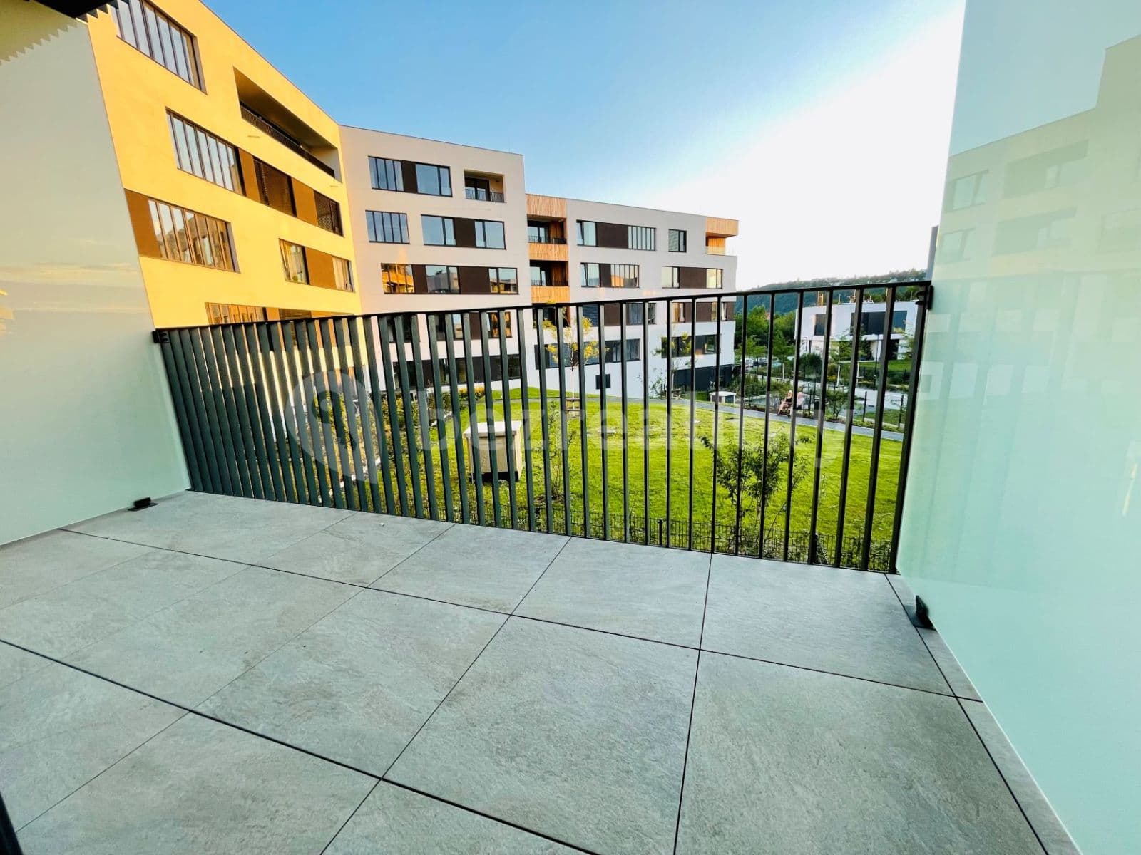 Prenájom bytu 1-izbový 32 m², Vrbova, Praha, Praha Prenájom bytu 1-izbový 32 m², Vrbova, Praha, Praha