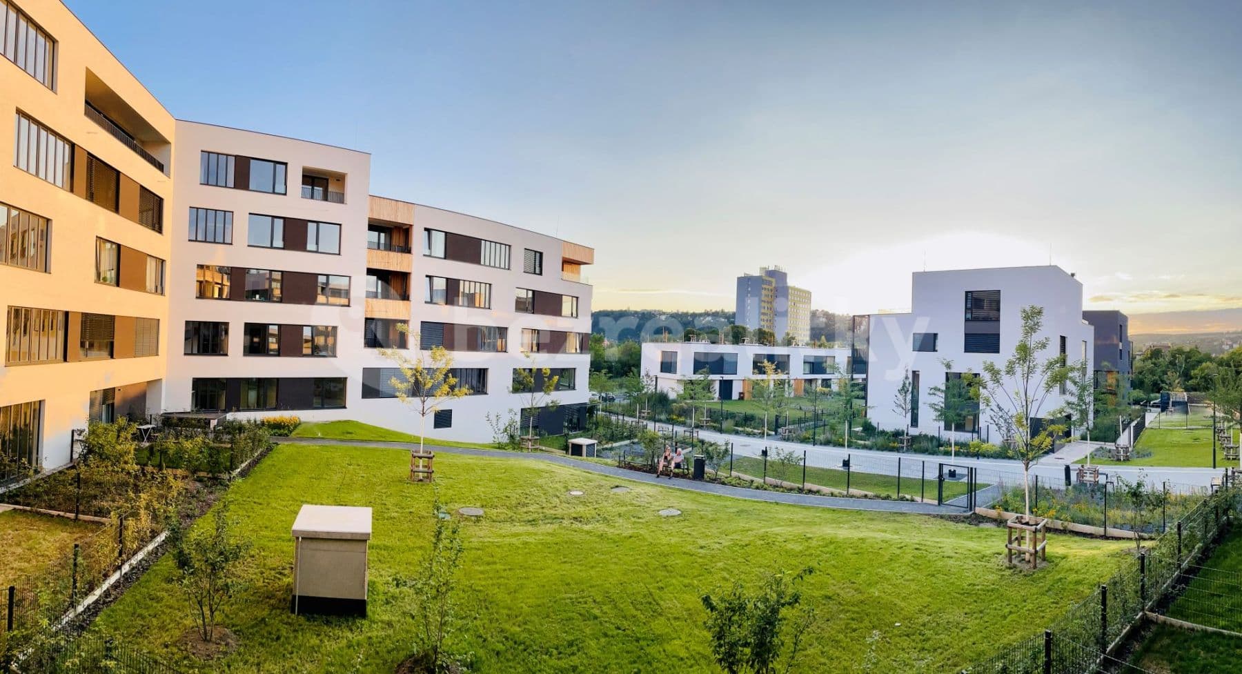 Prenájom bytu 1-izbový 32 m², Vrbova, Praha, Praha Prenájom bytu 1-izbový 32 m², Vrbova, Praha, Praha