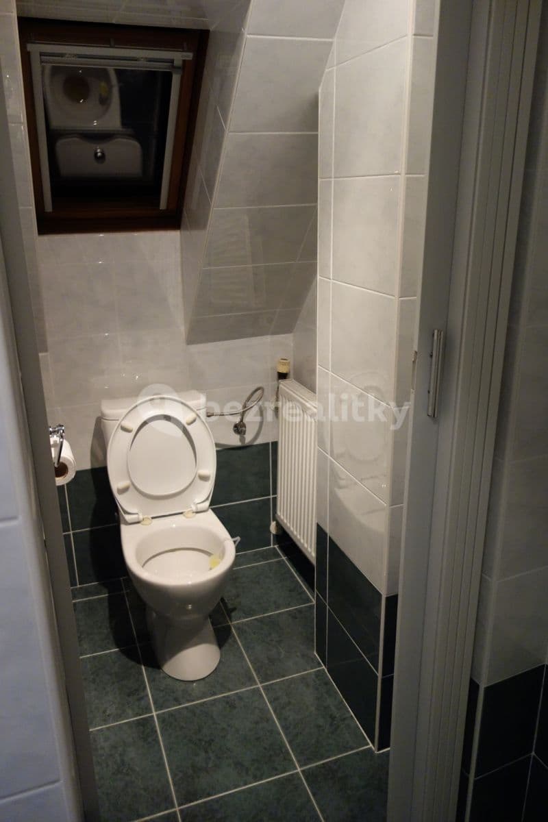 Prenájom bytu 3-izbový 90 m², U Háje, Praha, Praha Prenájom bytu 3-izbový 90 m², U Háje, Praha, Praha