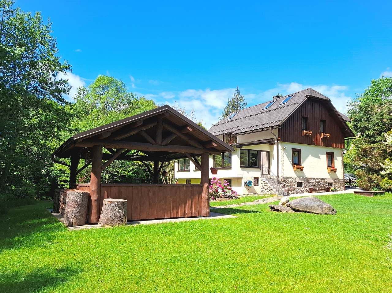 Prenájom rekreačného objektu, Hamry, Plzeňský kraj Prenájom rekreačného objektu, Hamry, Plzeňský kraj