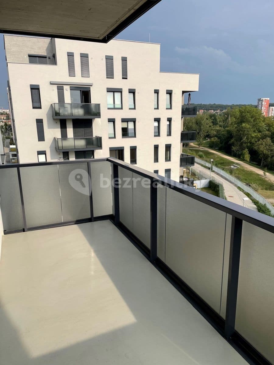 Prenájom bytu 2-izbový 52 m², Praha, Praha Prenájom bytu 2-izbový 52 m², Praha, Praha