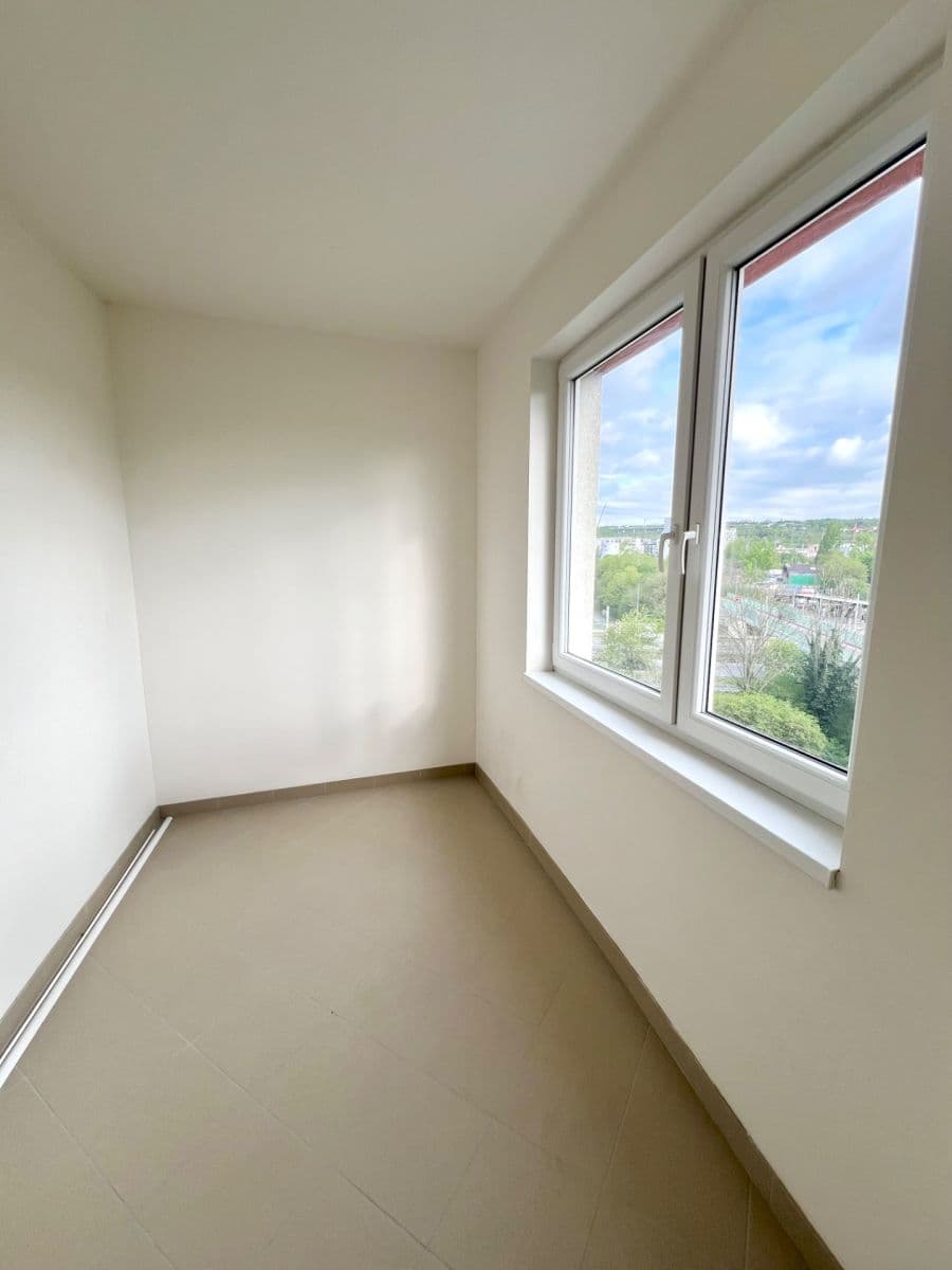 Predaj bytu 1-izbový 38 m², Nademlejnská, Praha, Praha Predaj bytu 1-izbový 38 m², Nademlejnská, Praha, Praha