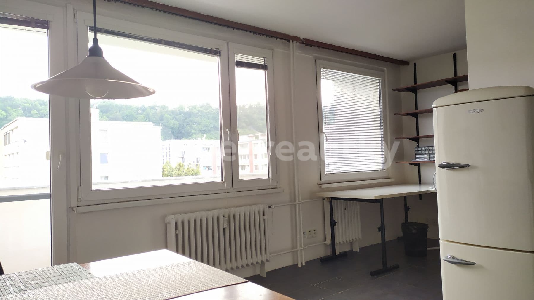 Prenájom bytu 1-izbový 34 m², Molákova, Praha, Praha Prenájom bytu 1-izbový 34 m², Molákova, Praha, Praha