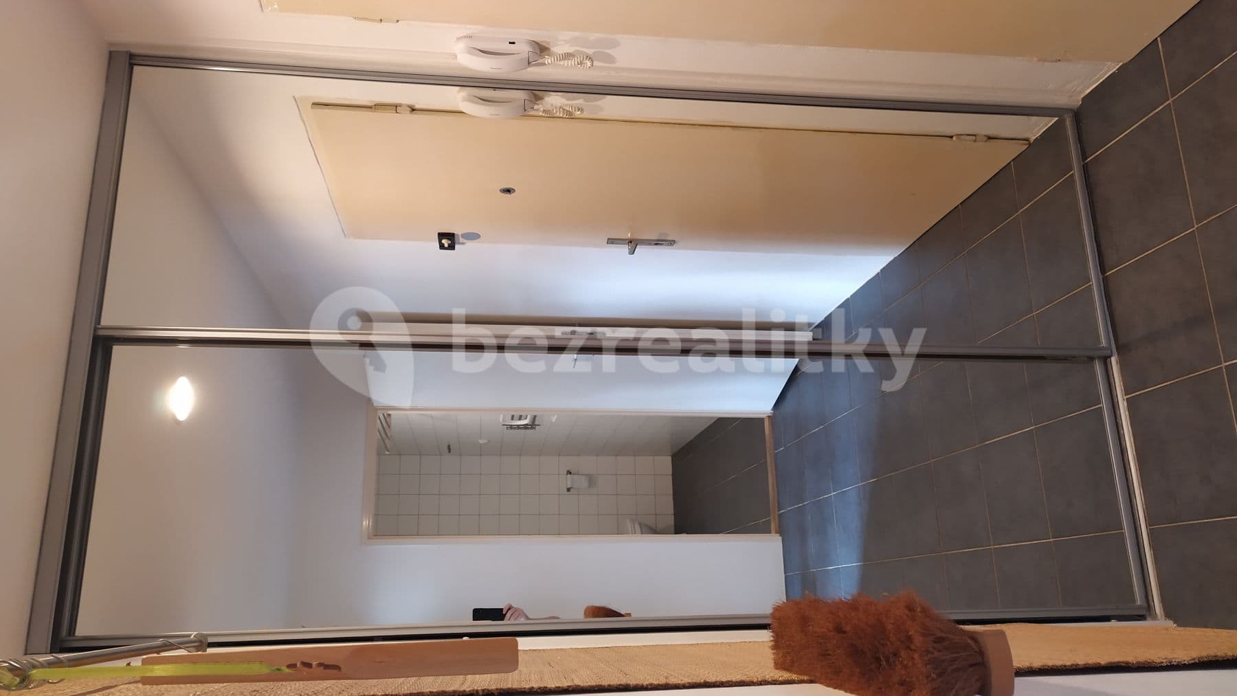Prenájom bytu 1-izbový 34 m², Molákova, Praha, Praha Prenájom bytu 1-izbový 34 m², Molákova, Praha, Praha