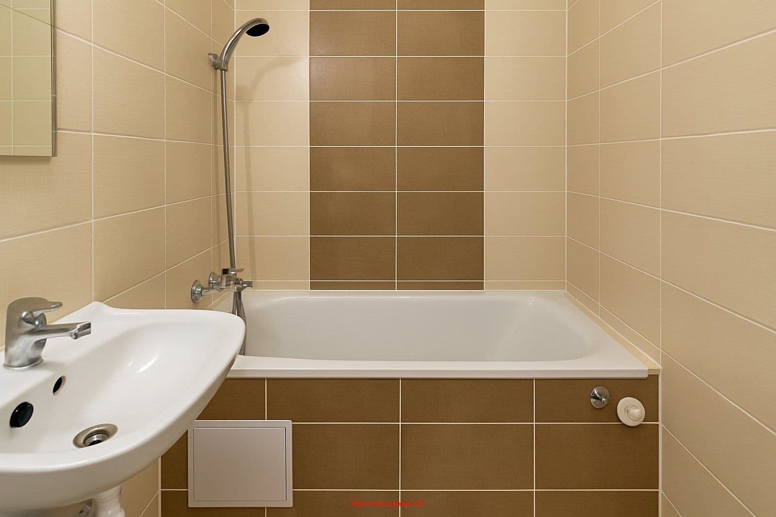 Prenájom bytu 2-izbový 48 m², Slezská, Orlová, Moravskoslezský kraj Prenájom bytu 2-izbový 48 m², Slezská, Orlová, Moravskoslezský kraj